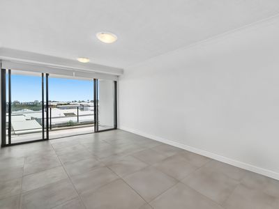 2306 / 1 Grant Avenue, Hope Island