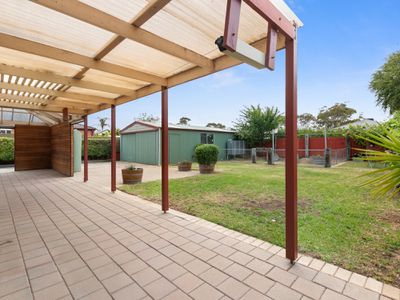 19 Martin Crescent, Aldinga Beach