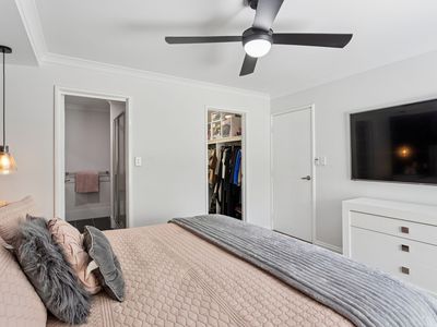 15 Palomino Promenade, The Vines