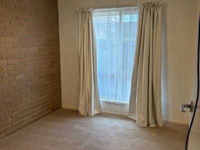 2 / 49 Leithen Street, Shepparton