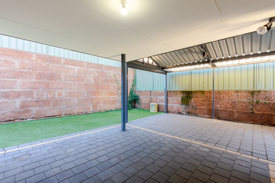 23 BLAXLAND TERRACE, Baldivis