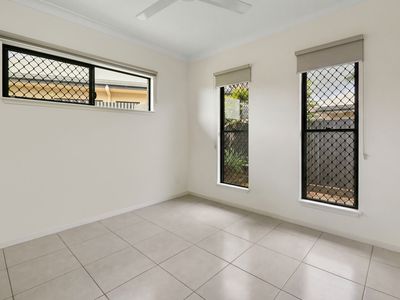 12 MAURO CLOSE, Bentley Park