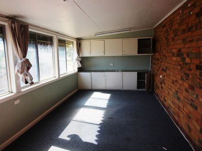 19 Bowens Lane, Norong