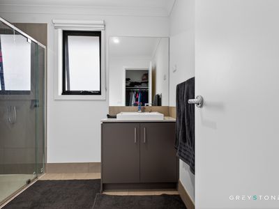 83 Merindah Boulevard, Deanside