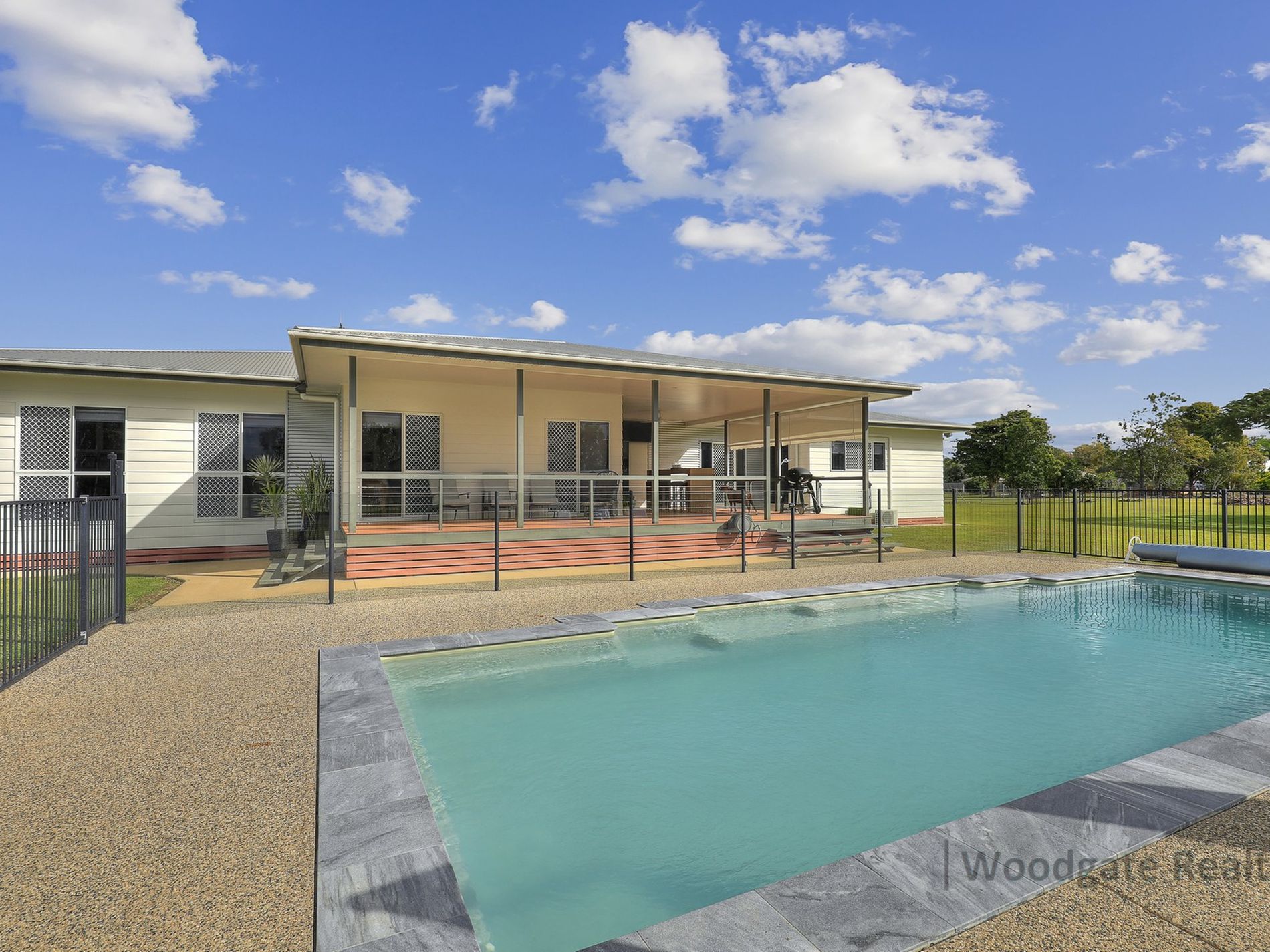 2 Clydesdale Avenue, Branyan