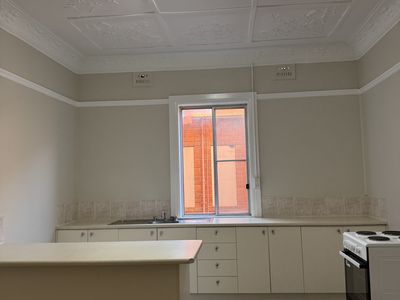 2 / 265A Clarinda Street, Parkes