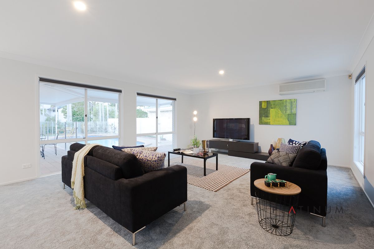 141 Santa Cruz Boulevard, Clear Island Waters