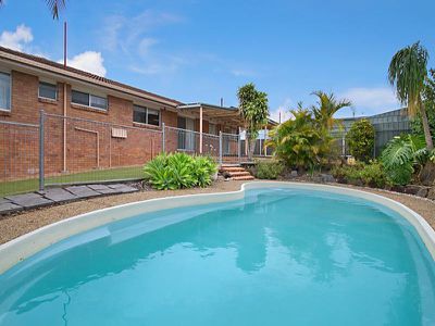 12 Tandara Street, Rochedale South