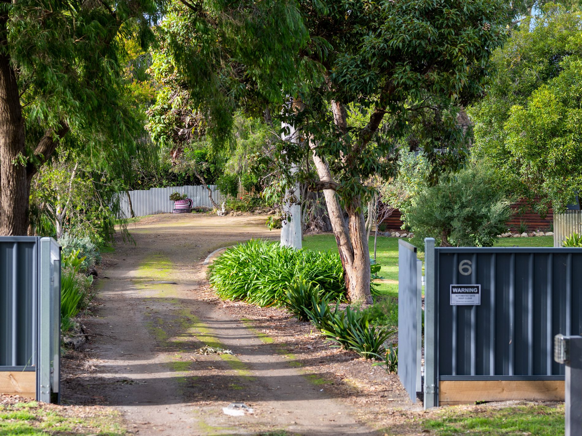 6 Ireland Street, Millicent