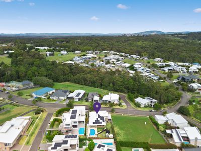 44 Cottesloe Circuit, Red Head