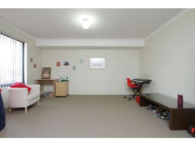 27 Stargazer Boulevard, Southern River