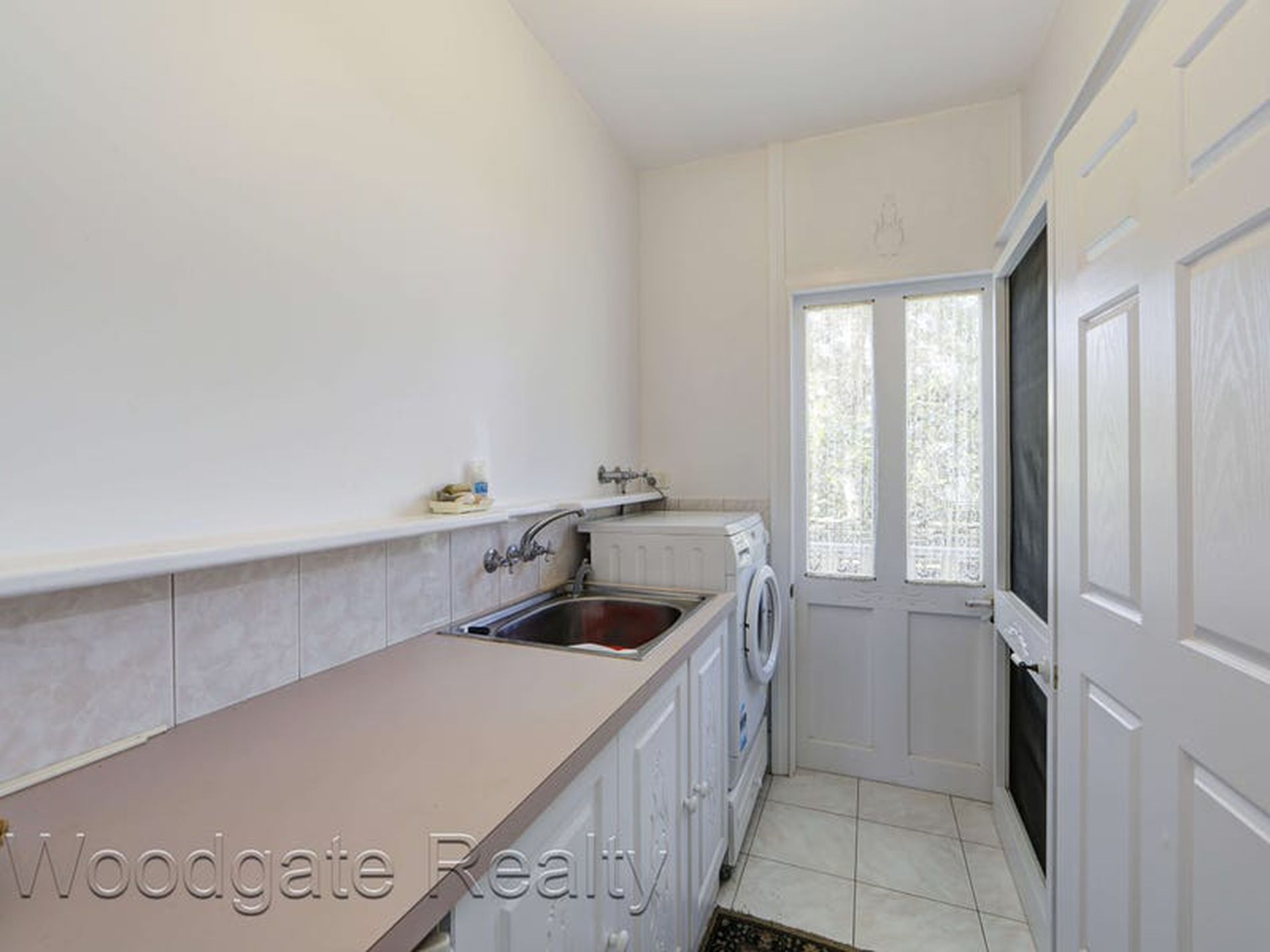 16 Lorikeet Ave, Woodgate