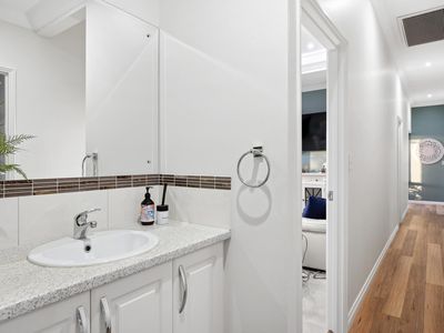 23 Cockatiel Way, Beeliar