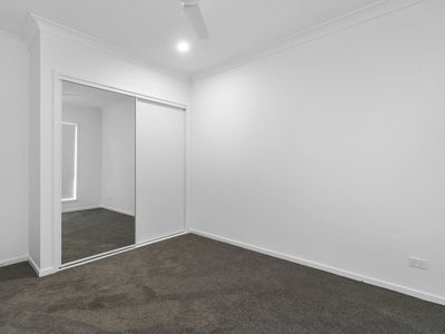 27 Boomi Ave, South Maclean