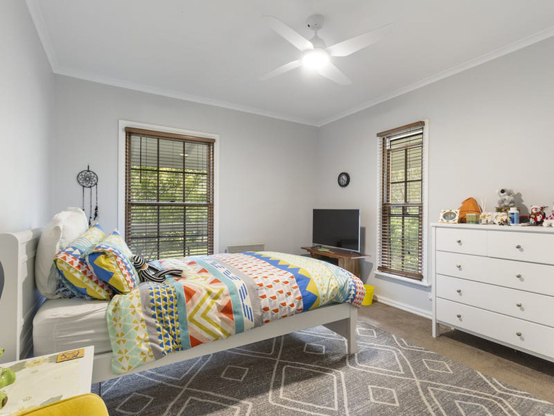 714 Spring Valley Rd, Flowerdale