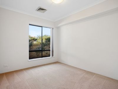 16 Velsheda Green, Ocean Reef