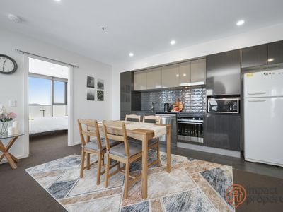 364 / 1 Anthony Rolfe Avenue, Gungahlin