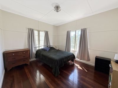 7 ROSE STREET, Atherton