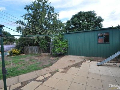24 Flinders Close, Dubbo