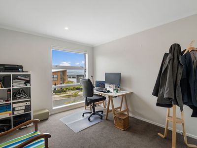 8 Oioi Road, Hobsonville