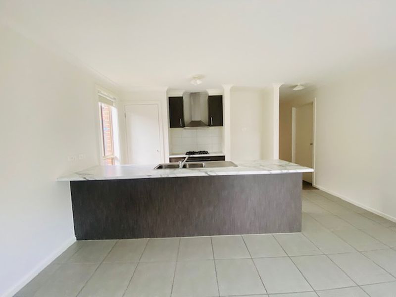 20 Suttie Street, Point Cook