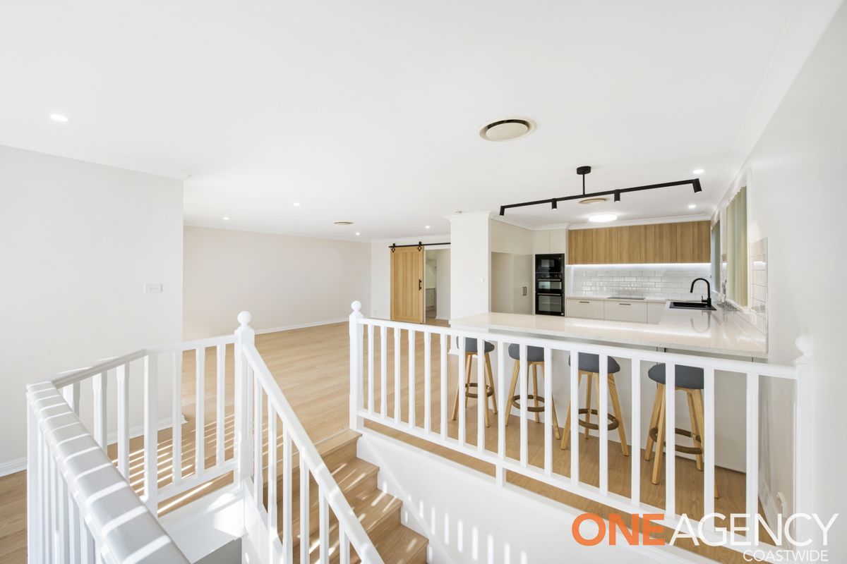 2 / 17 Charles Kay Drive, Terrigal