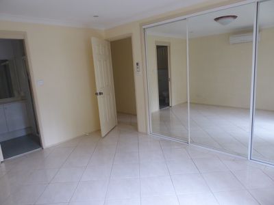 8 Horningsea Park, Horningsea Park