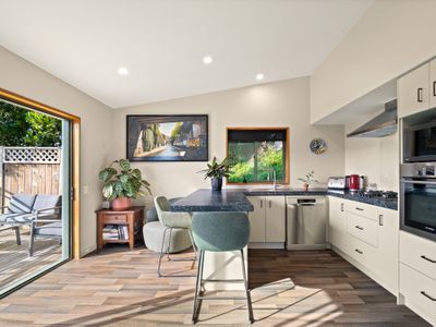 19 William Street, Careys Bay