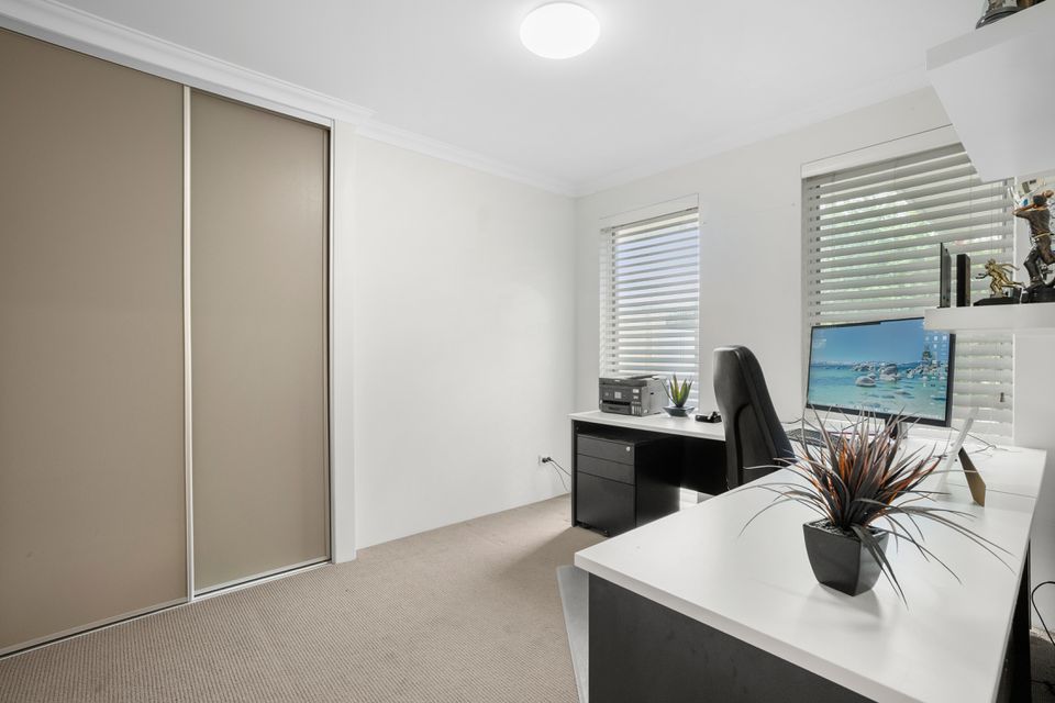 39 BROULEE LANE, Secret Harbour