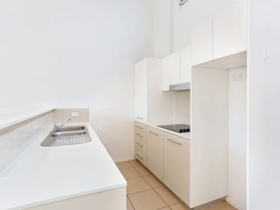 203 / 12 Queen Street, Glebe