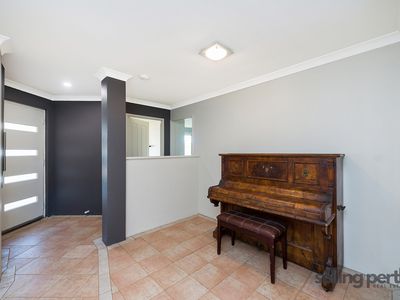28 Haring Green, Atwell
