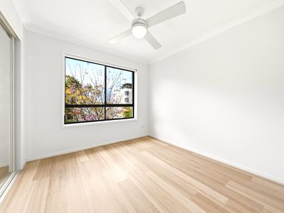 53 / 52 Newstead Terrace, Newstead