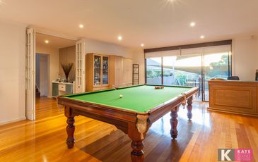 21 Sugarloaf Road, Beaconsfield Upper