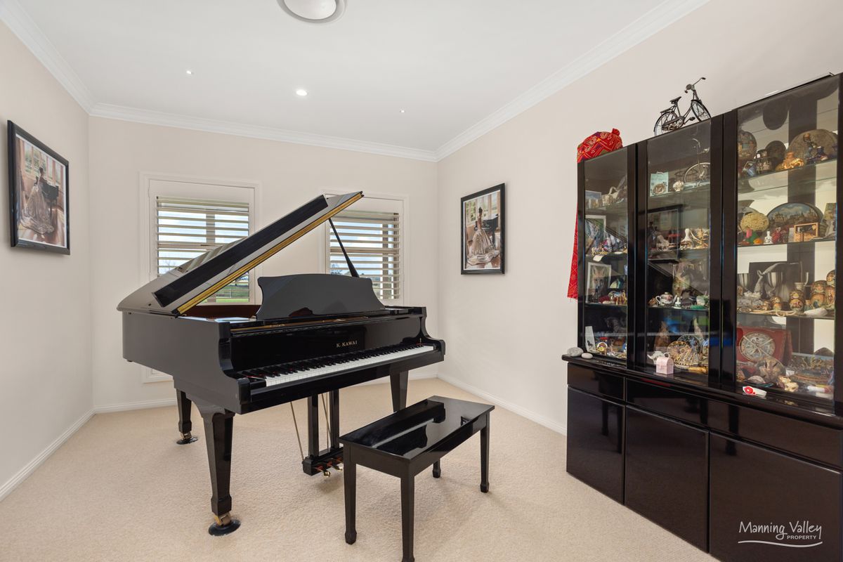 211 Marchfield Road, Wingham