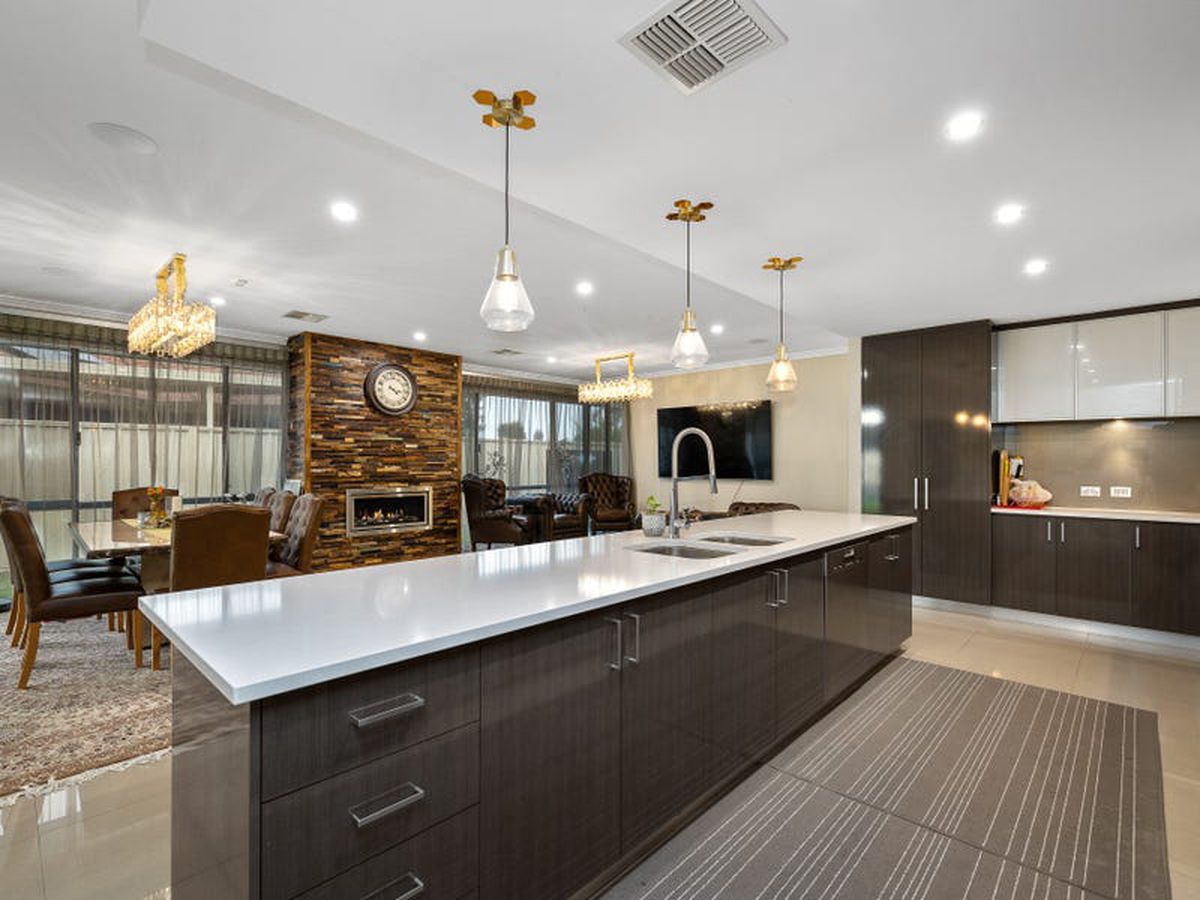 1 Kinsale Parkway, Canning Vale