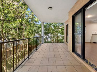 4 / 211A Wigram Road, Forest Lodge