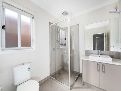 10 Myoora Street, Werribee