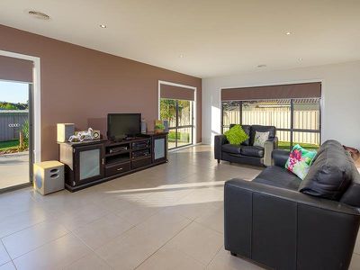 16 HEMLOCK COURT, Baranduda