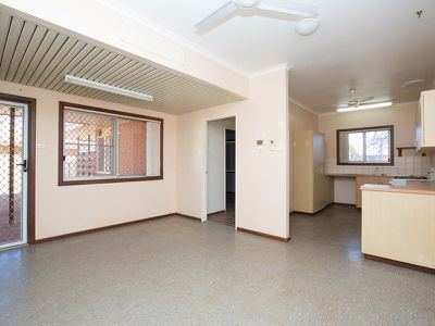 14 Jabiru Loop, South Hedland