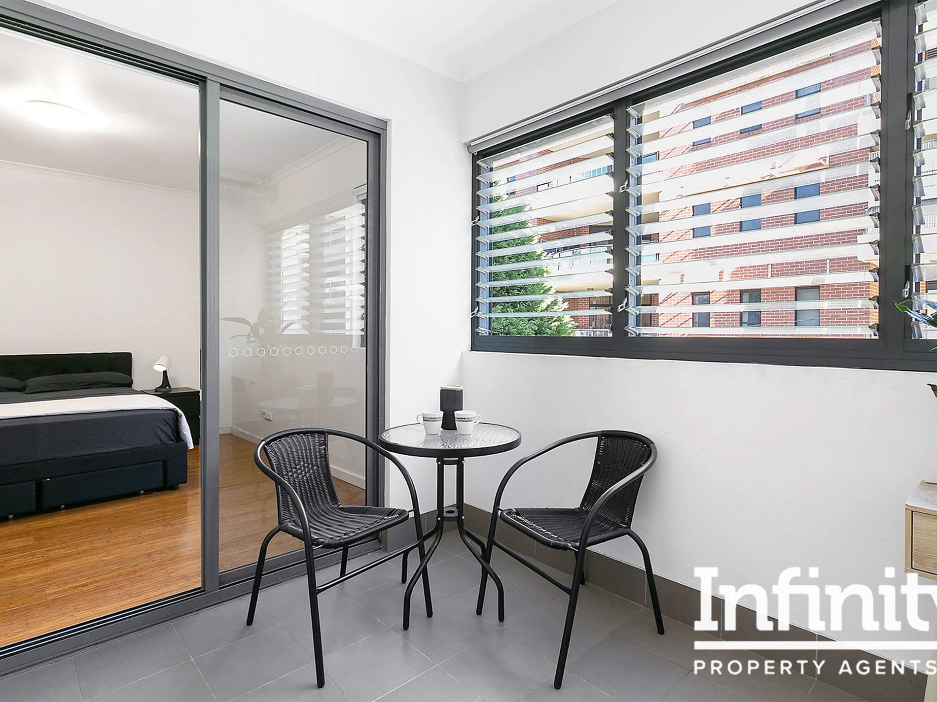 402 / 71-73 Bank Lane, Kogarah