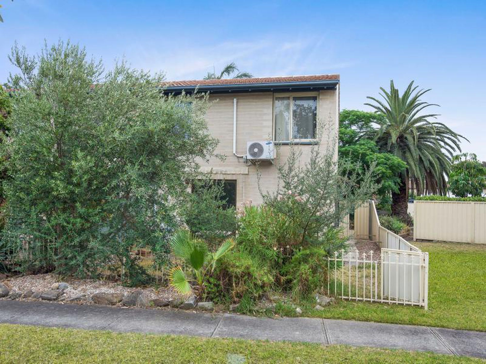 19 Curlew Court, Semaphore Park