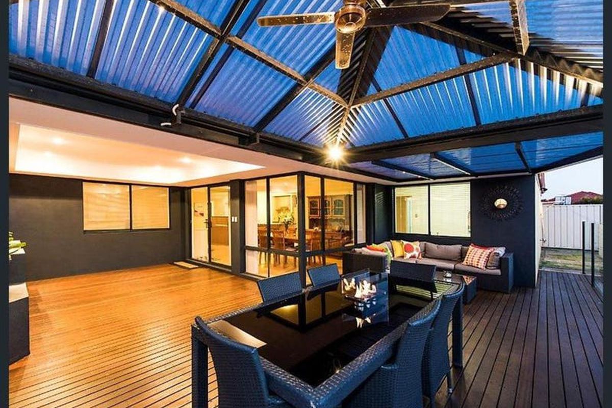 12 Brenchley Drive, Atwell