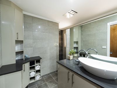 14 Beatty Crescent, Crestwood
