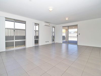 20 Larkfield  , Baldivis