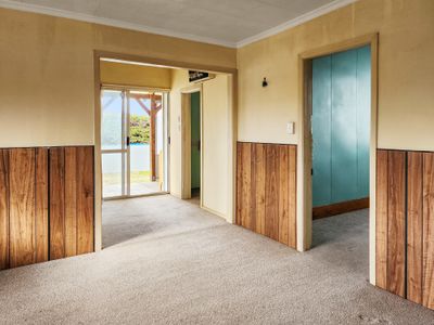 16 Leader Street, Riverton