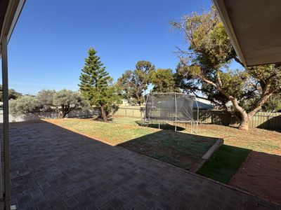 1 Sheed Place, Hannans