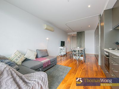 815 / 30 - 34 Bray Street, South Yarra