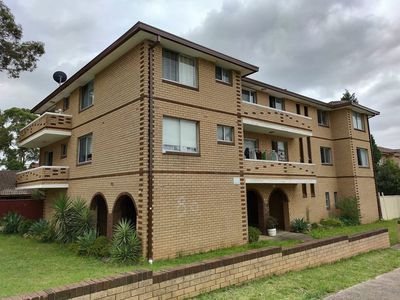 2 / 80 The Esplanade, Guildford