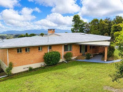 10-12 Crouch Avenue, Atherton
