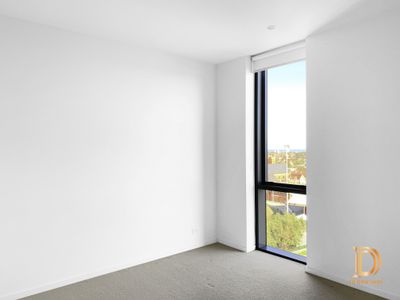 1102 / 8 Evergreen Mews, Armadale